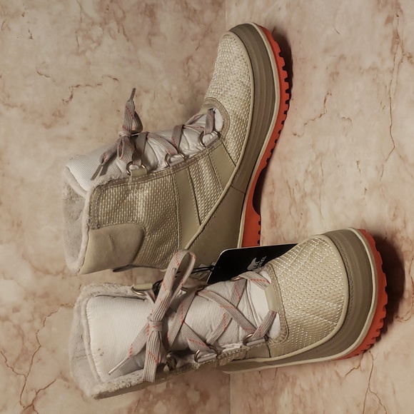 Sorel new gray and coral women's snow winter boots size 7 - Picture 1 of 9